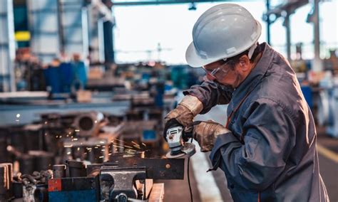 actividades de una empresa metalmecanica|Industria Metalmecánica .